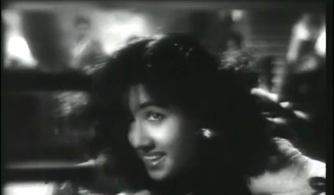 Bollywood Actress Shyama in Song Babuji Dheere Chalna